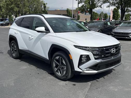 Pearl 2026 Hyundai TUCSON Hybrid SEL