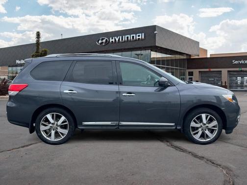 2014 Nissan Pathfinder Platinum