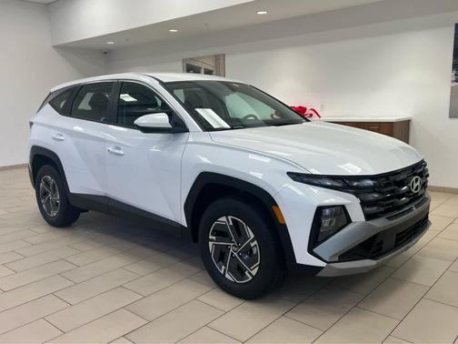 2026 Hyundai TUCSON Hybrid Blue SE
