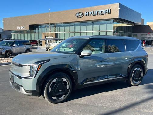 Iceberg Green 2024 Kia EV9 Land