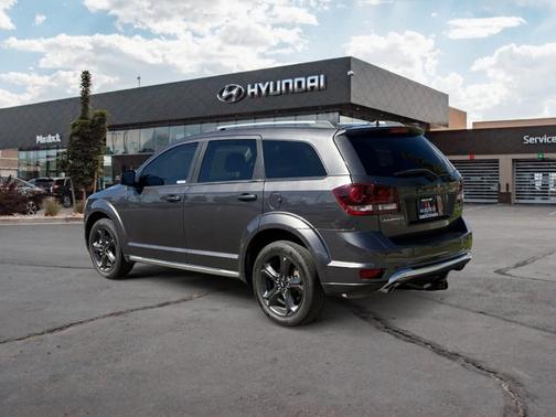 2018 Dodge Journey Crossroad