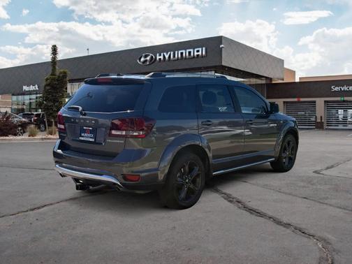 2018 Dodge Journey Crossroad