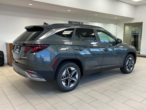 2026 Hyundai TUCSON Plug-In Hybrid SEL