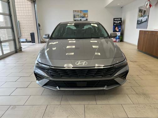 Metal 2026 Hyundai ELANTRA Limited