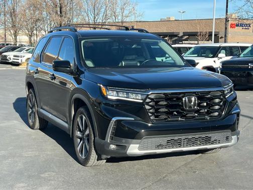 2023 Honda Pilot Touring
