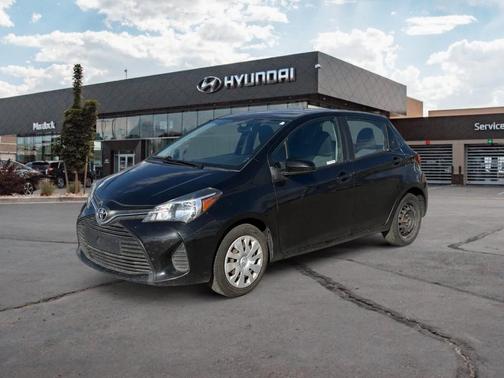 2015 Toyota Yaris L