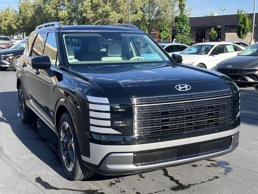 Abyss Black Pearl 2026 Hyundai PALISADE Limited