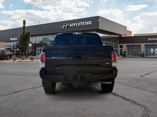 2021 Toyota Tacoma TRD Sport