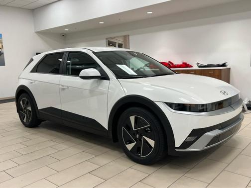 2026 Hyundai IONIQ 5 SE