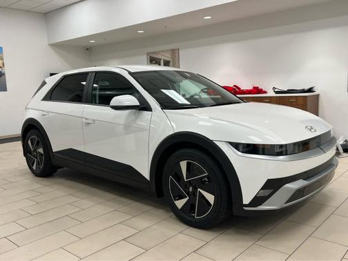 2026 Hyundai IONIQ 5 SE