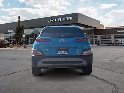 2022 Hyundai KONA SEL