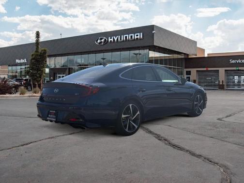 2022 Hyundai SONATA SEL Plus