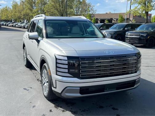 Silver 2026 Hyundai Palisade Hybrid SEL 8P