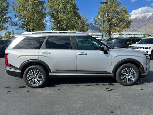 Silver 2026 Hyundai Palisade Hybrid SEL 8P