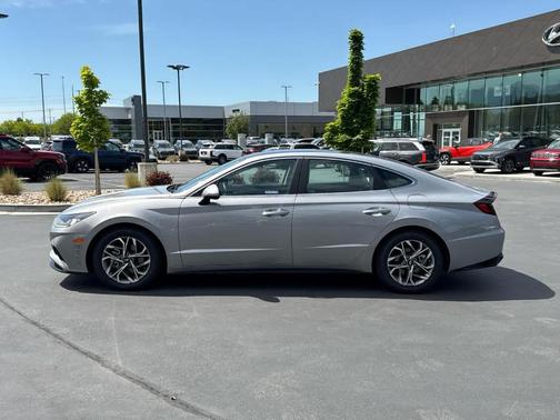 Silver 2023 Hyundai SONATA SEL