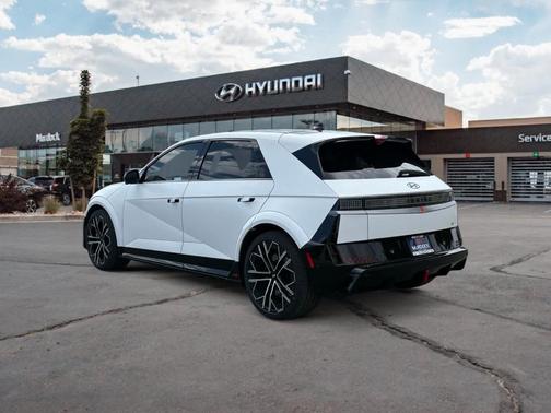 2025 Hyundai IONIQ 5 N Base