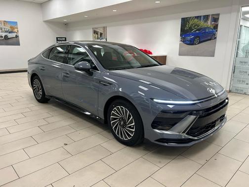 2026 Hyundai SONATA Hybrid SEL