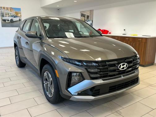 2026 Hyundai TUCSON Hybrid Blue SE