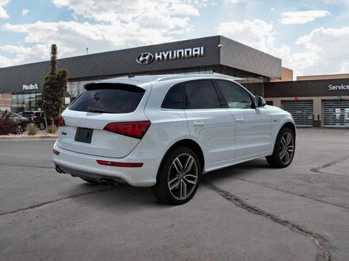 2014 Audi SQ5 3.0T Prestige quattro