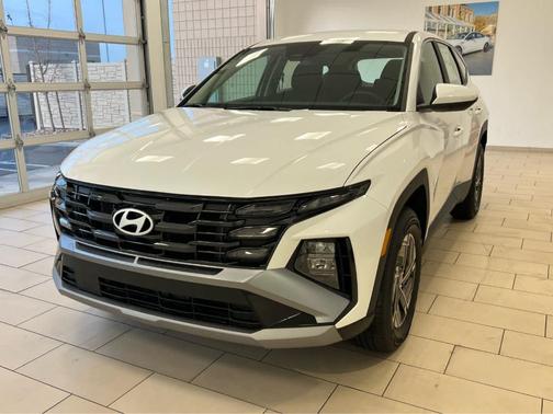 2026 Hyundai TUCSON Hybrid Blue SE