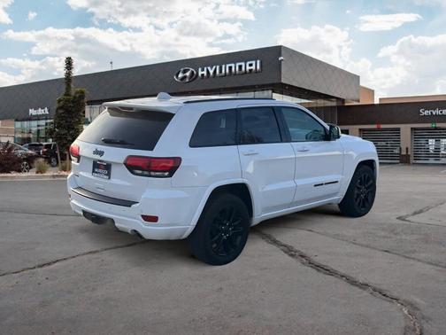2019 Jeep Grand Cherokee Altitude