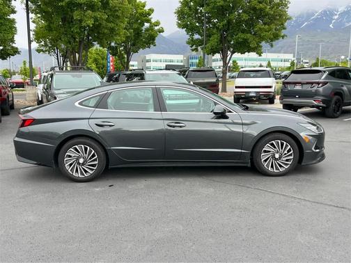 2023 Hyundai SONATA Hybrid SEL