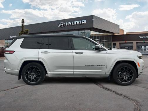 2024 Jeep Grand Cherokee L Summit