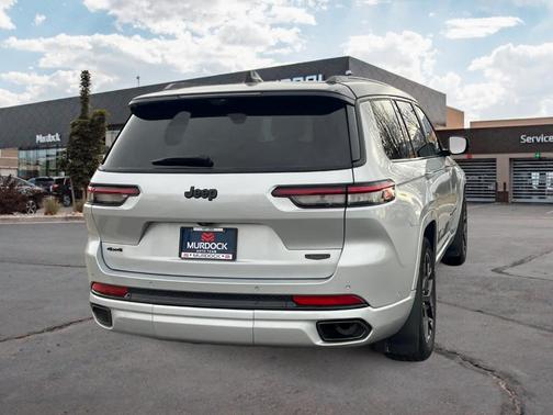 2024 Jeep Grand Cherokee L Summit