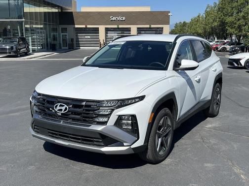 Pearl 2026 Hyundai TUCSON Hybrid SEL