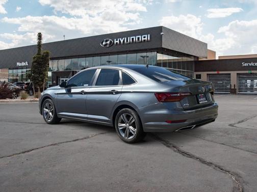 2019 Volkswagen Jetta 1.4T R-Line