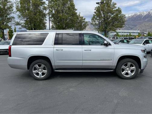 Silver Ice Metallic 2020 Chevrolet Suburban Premier