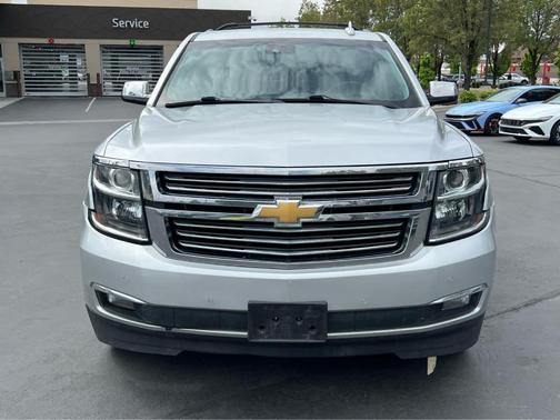 Silver Ice Metallic 2020 Chevrolet Suburban Premier