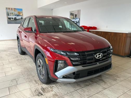 2026 Hyundai TUCSON Hybrid Blue SE