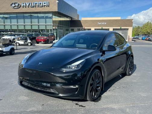 Black 2022 Tesla Model Y Performance