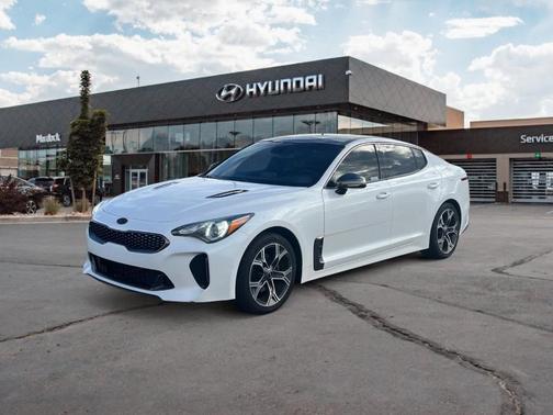 2020 Kia Stinger GT-Line