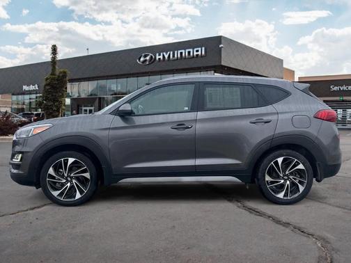 2020 Hyundai TUCSON Sport