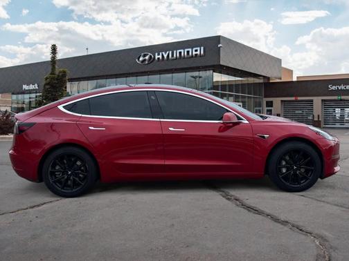 2020 Tesla Model 3 Long Range