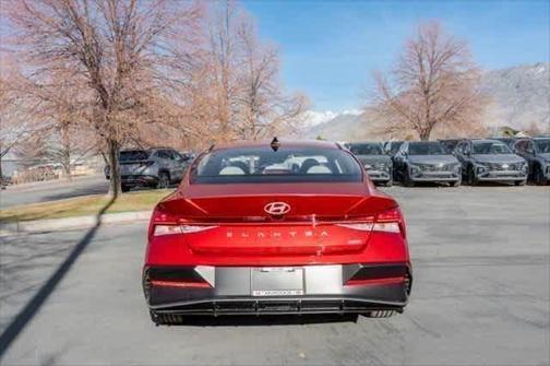 2025 Hyundai ELANTRA HEV Limited