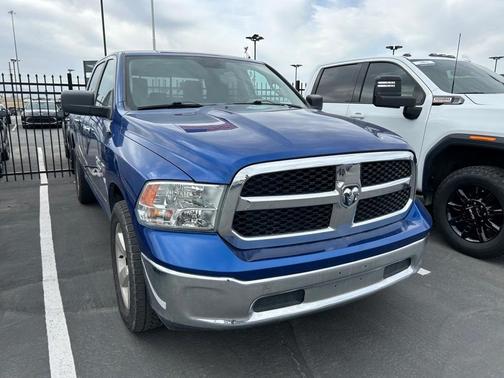 2017 RAM 1500 SLT