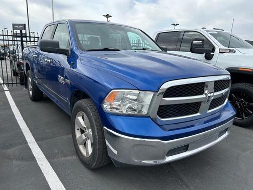 2017 RAM 1500 SLT