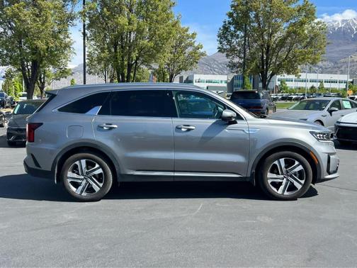 Steel Gray 2024 Kia Sorento Plug-In Hybrid SX Prestige