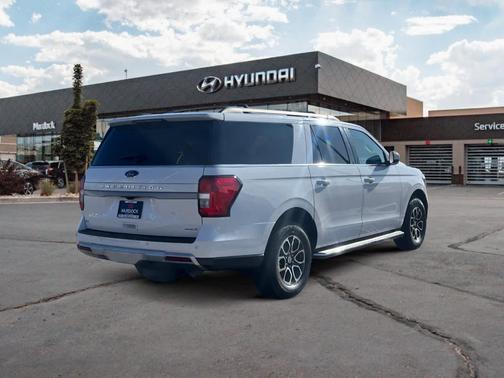 2023 Ford Expedition Max XLT
