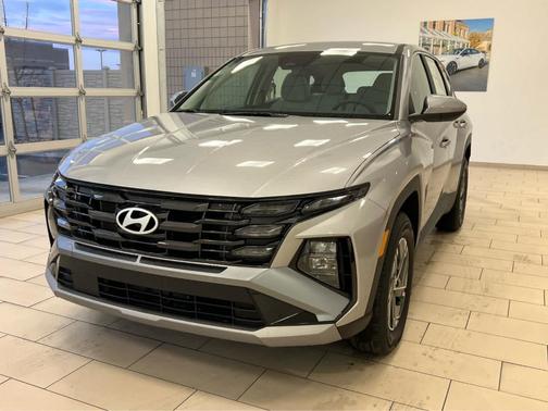 2026 Hyundai TUCSON Hybrid Blue SE