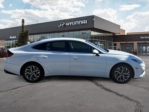 2020 Hyundai SONATA SEL