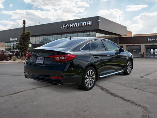 2016 Hyundai SONATA Sport