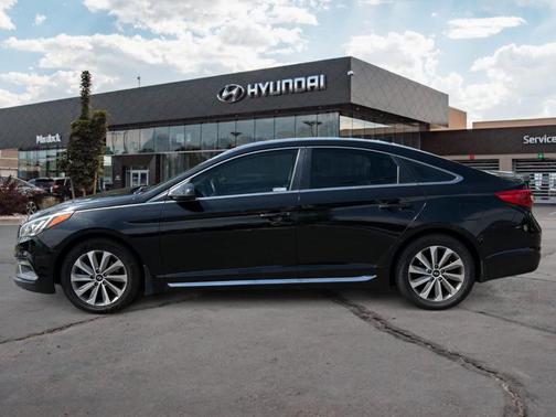 2016 Hyundai SONATA Sport