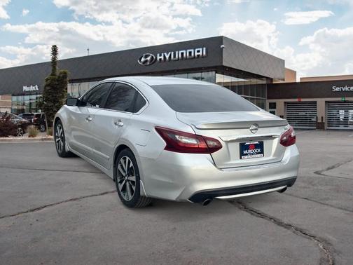 2017 Nissan Altima 2.5 SR