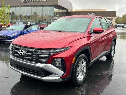 Red 2025 Hyundai TUCSON SE