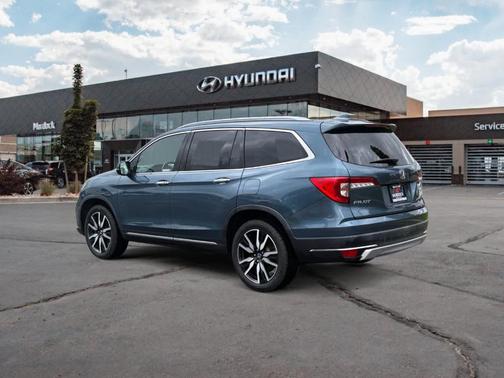 2019 Honda Pilot Touring 8-Passenger