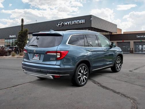 2019 Honda Pilot Touring 8-Passenger